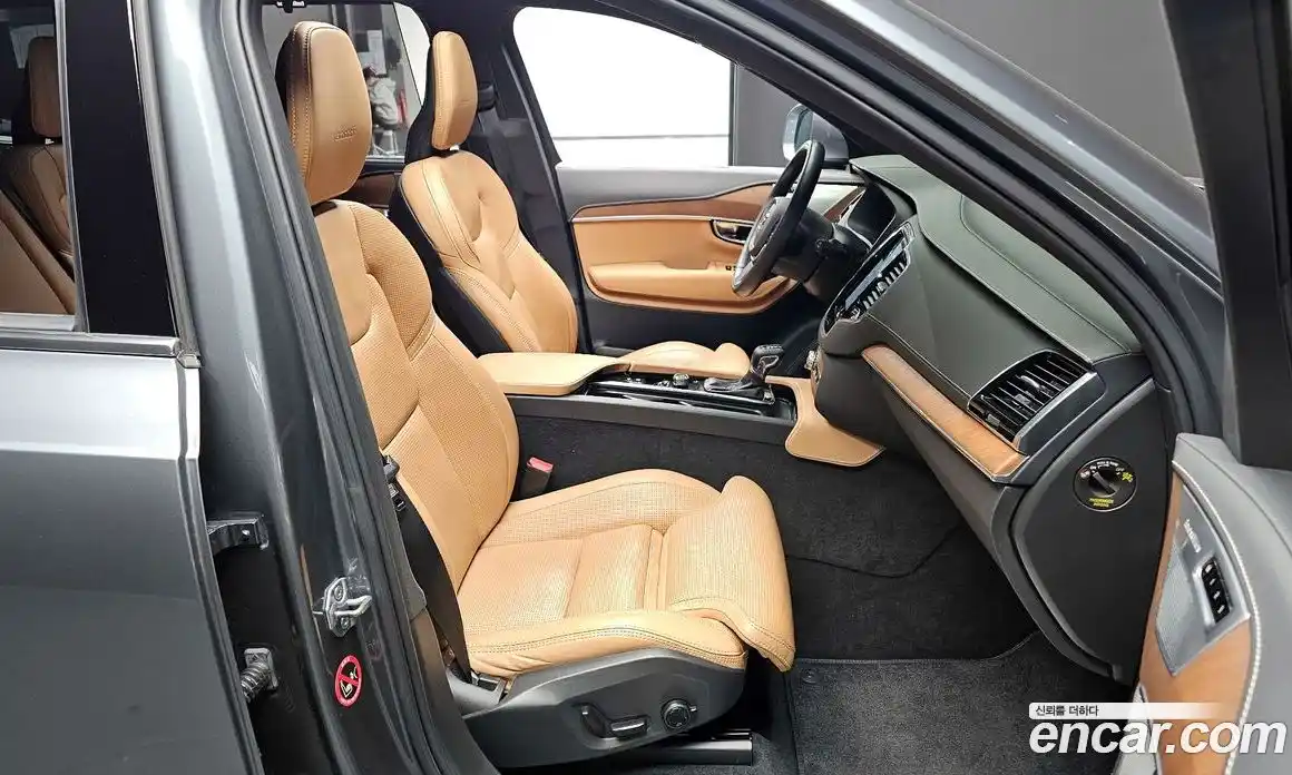 Volvo XC90 2018 2.0 гидро в Москве № 1618766, фото 10