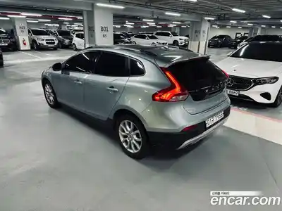 Volvo V40 2018 2.0 гидро в Москве № 1618864, миниатюра 3