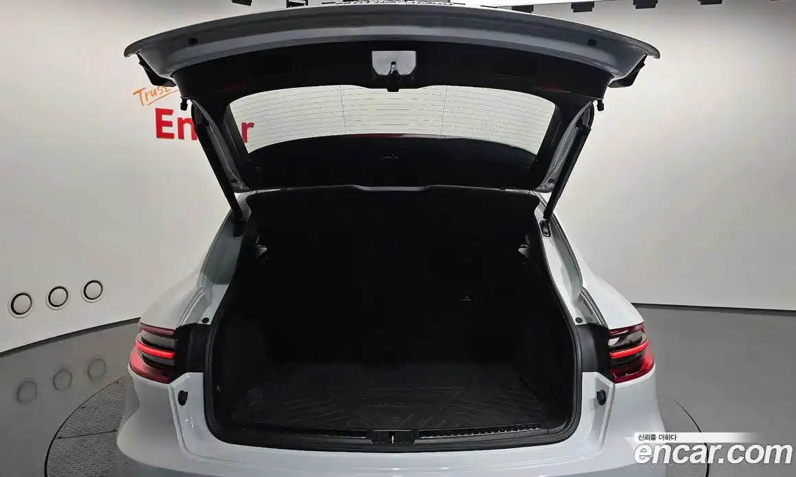 Porsche Macan 2016 3.6 гидро в Москве № 1619167, фото 20