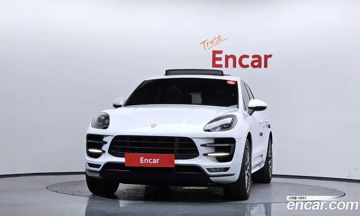 Porsche Macan 2016 3.6 гидро в Москве № 1619167, фото 3
