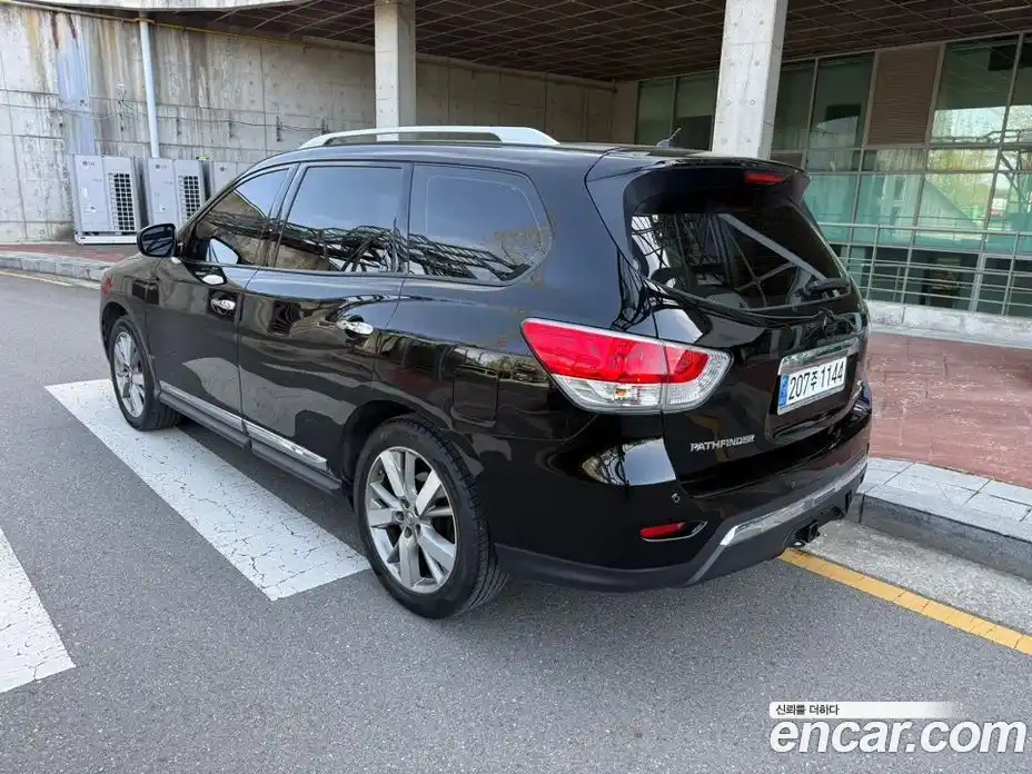 Nissan Pathfinder 2014 3.5 гидро в Москве № 1619384, фото 4