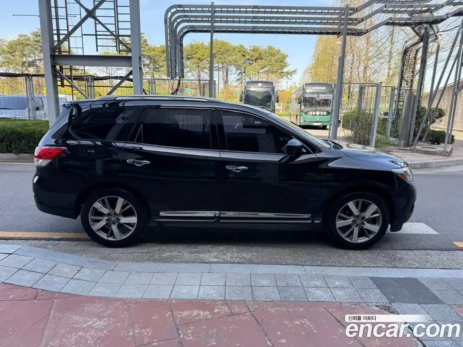 Nissan Pathfinder 2014 3.5 гидро в Москве № 1619384, фото 7