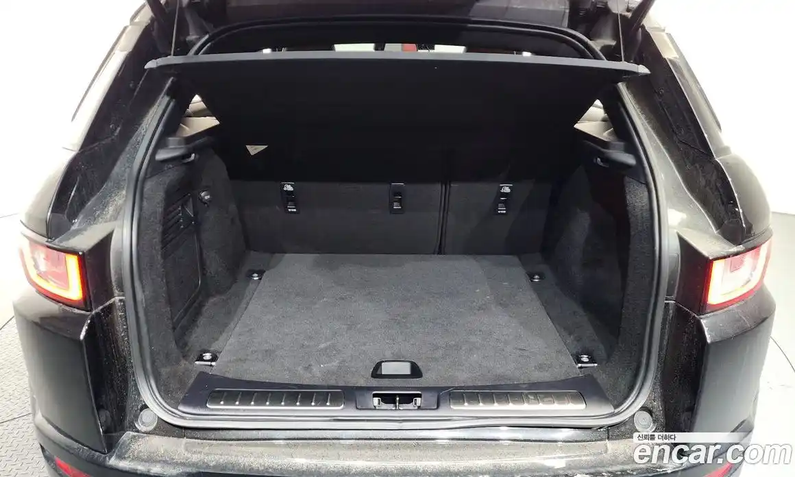 Land Rover Range-Rover Evoque 2017 2.0 гидро в Москве № 1619473, фото 20