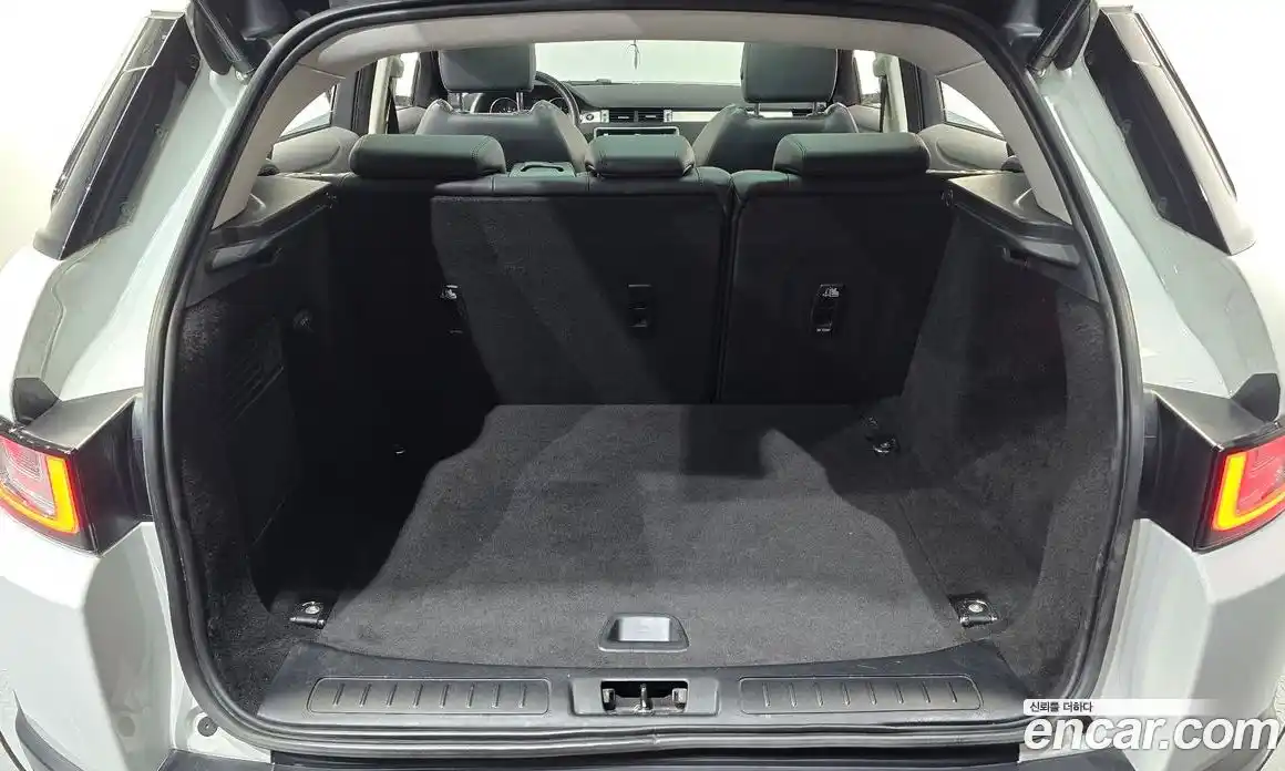 Land Rover Range-Rover Evoque 2017 2.0 гидро в Москве № 1619513, фото 20