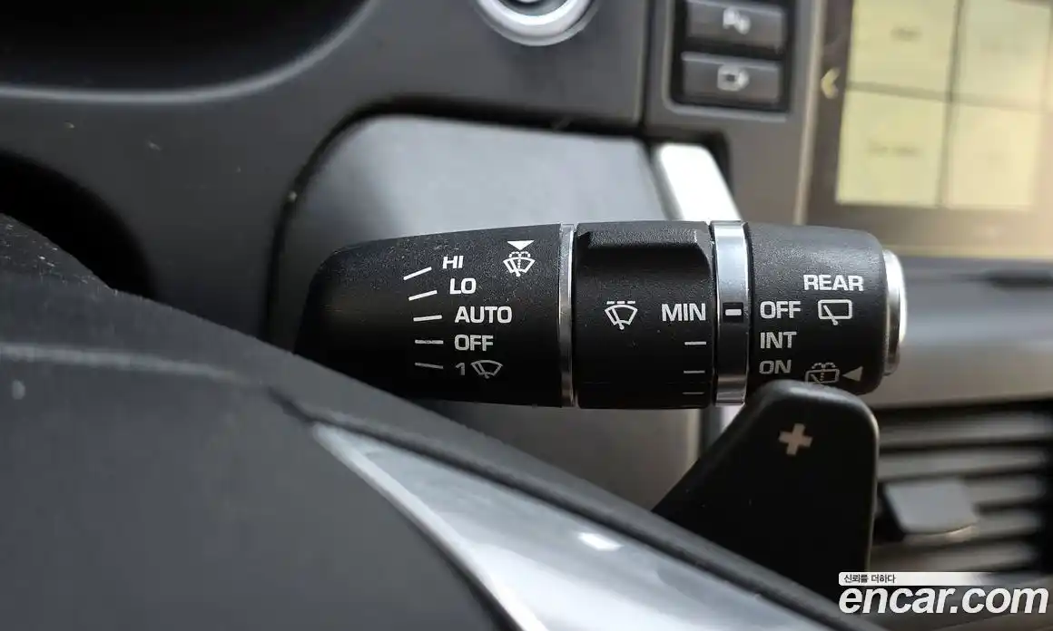 Land Rover Discovery Sport 2016 2.0 гидро в Москве № 1619737, фото 17