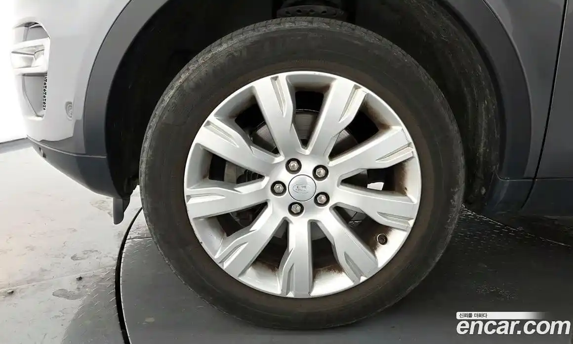 Land Rover Discovery Sport 2016 2.0 гидро в Москве № 1619737, фото 5