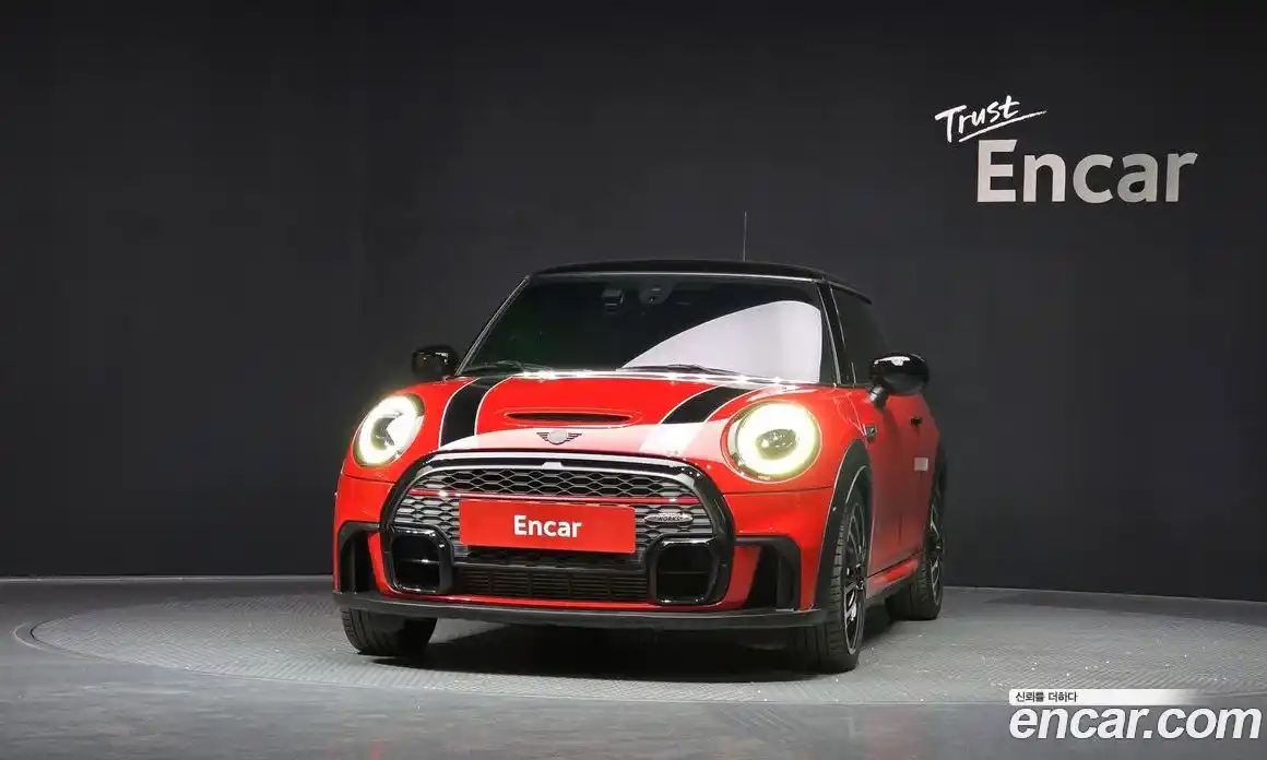 Mini Cooper 2023 2.0 гидро в Москве № 1620450, фото 3