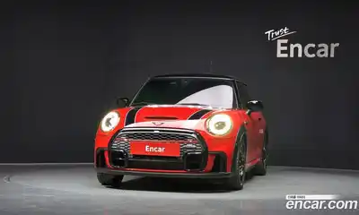 Mini Cooper 2023 2.0 гидро в Москве № 1620450, миниатюра 3