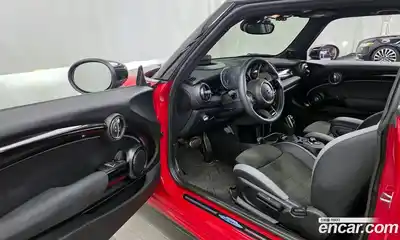 Mini Cooper 2023 2.0 гидро в Москве № 1620450, миниатюра 10