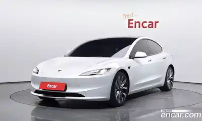 Tesla Model 3, 2024