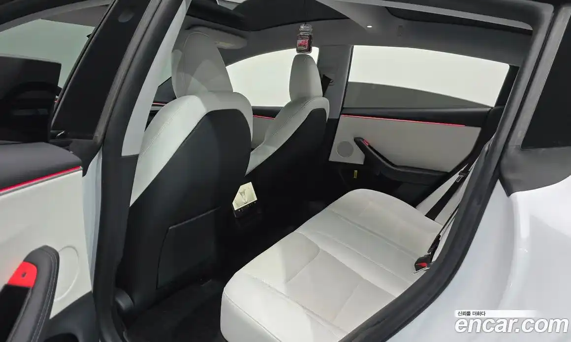 Tesla Model 3 2024 0.2 гидро в Москве № 1622444, фото 11