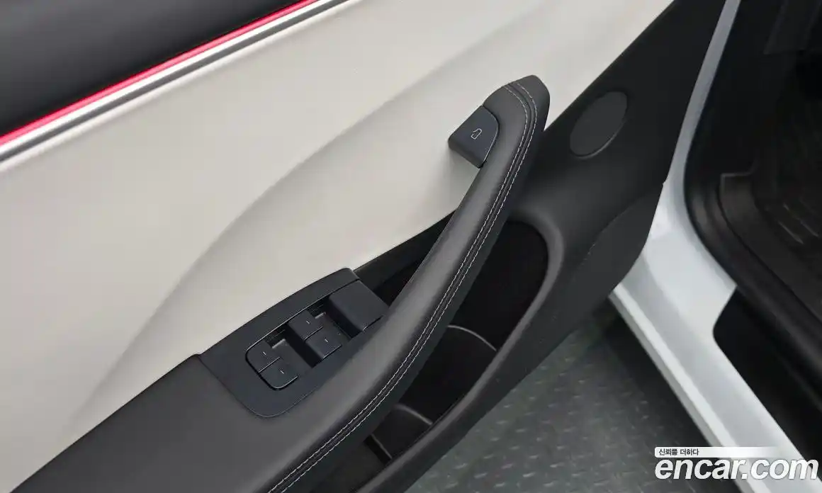 Tesla Model 3 2024 0.2 гидро в Москве № 1622444, фото 15