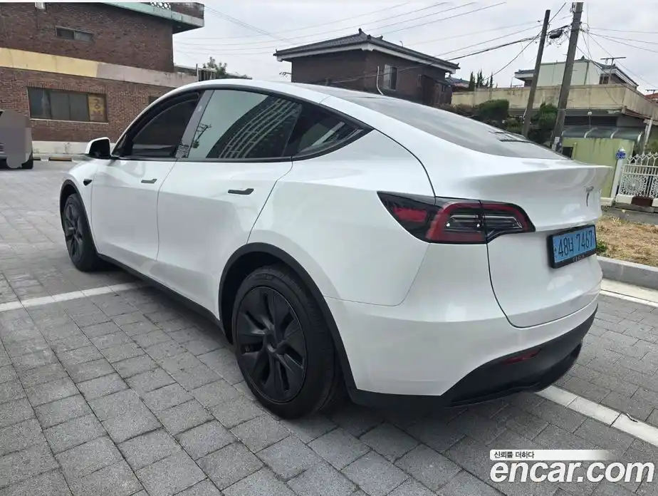 Tesla Model Y 2025 0.2 гидро в Москве № 1622477, фото 4