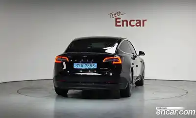 Tesla Model 3 2020 0.2 гидро в Москве № 1622559, миниатюра 3