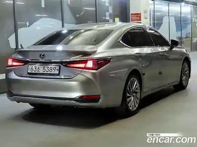 Lexus ES 2019 2.5 вариатор в Москве № 1622933, миниатюра 4