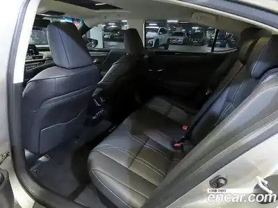 Lexus ES 2019 2.5 вариатор в Москве № 1622933, миниатюра 7