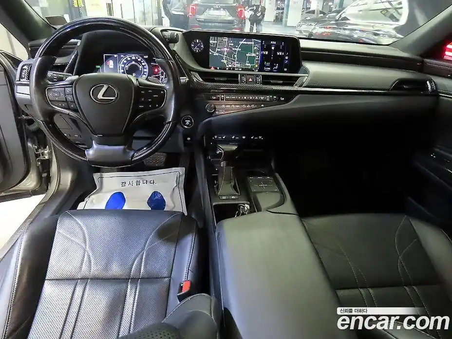 Lexus ES 2019 2.5 вариатор в Москве № 1622933, фото 10