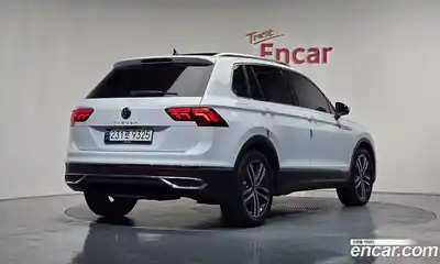Volkswagen Tiguan 2022 2.0 гидро в Москве № 1622997, миниатюра 2