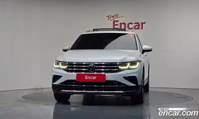 Volkswagen Tiguan 2022 2.0 гидро в Москве № 1622997, миниатюра 3