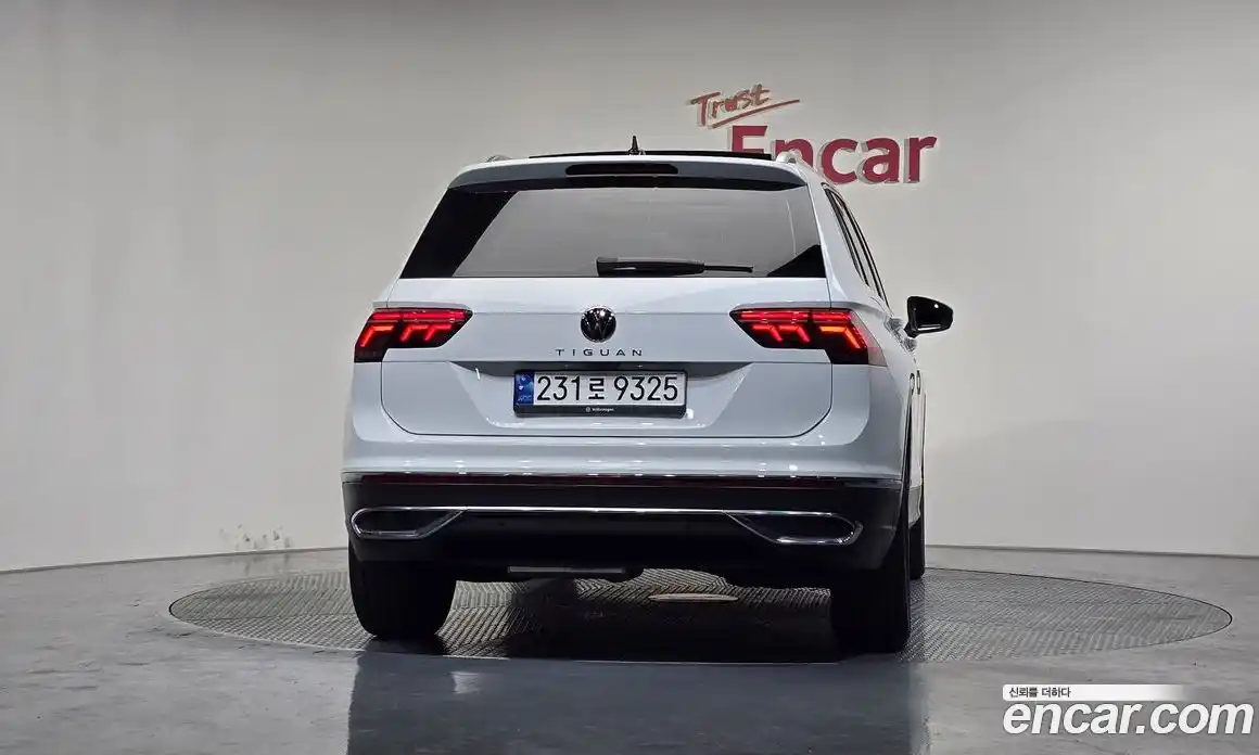 Volkswagen Tiguan 2022 2.0 гидро в Москве № 1622997, фото 4