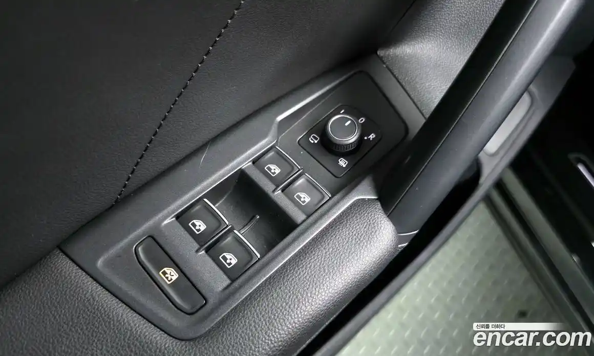 Volkswagen Tiguan 2020 2.0 гидро в Москве № 1622998, фото 14