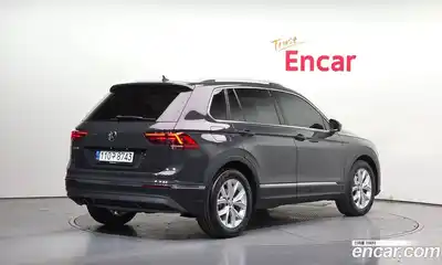 Volkswagen Tiguan 2020 2.0 гидро в Москве № 1622998, миниатюра 2