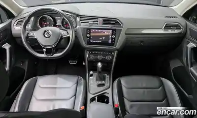 Volkswagen Tiguan 2020 2.0 гидро в Москве № 1622998, миниатюра 7