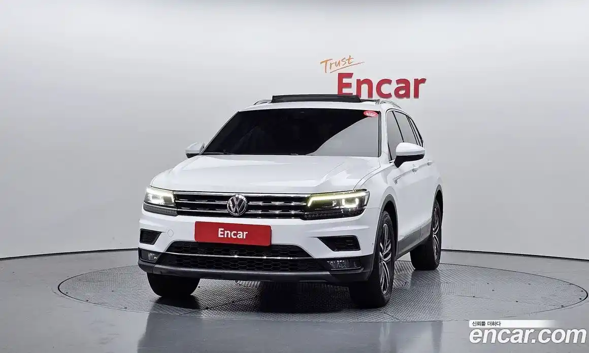 Volkswagen Tiguan 2018 2.0 гидро в Москве № 1623221, фото 3
