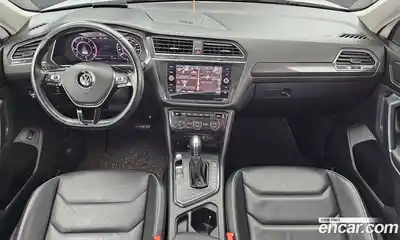 Volkswagen Tiguan 2018 2.0 гидро в Москве № 1623221, миниатюра 7