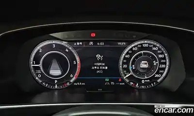 Volkswagen Tiguan 2018 2.0 гидро в Москве № 1623221, миниатюра 8