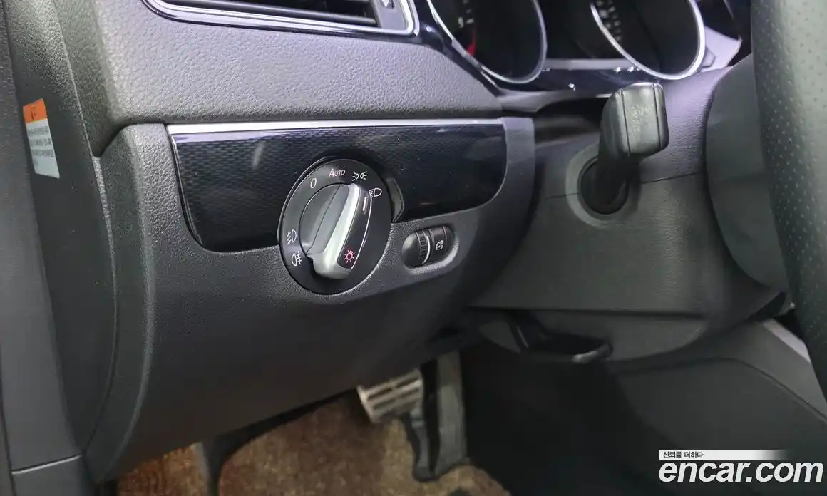 Volkswagen Jetta 2015 2.0 гидро в Москве № 1623299, фото 17