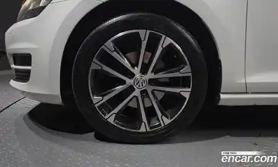 Volkswagen Golf 2014 1.4 гидро в Москве № 1623481, миниатюра 5