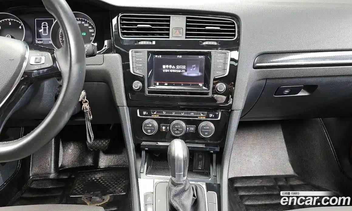 Volkswagen Golf 2014 2.0 гидро в Москве № 1623582, фото 13