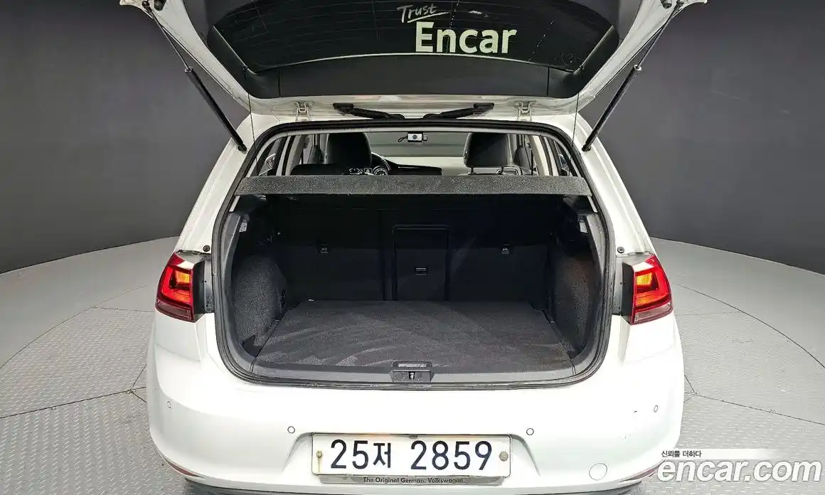 Volkswagen Golf 2014 2.0 гидро в Москве № 1623582, фото 20