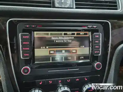 Volkswagen Passat 2015 1.8 гидро в Москве № 1623668, миниатюра 12