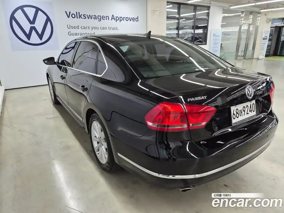 Volkswagen Passat 2015 1.8 гидро в Москве № 1623668, фото 19