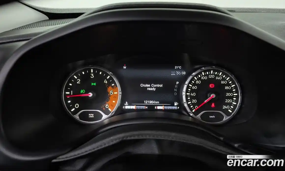 Jeep Renegade 2016 2.0 гидро в Москве № 1624141, фото 8
