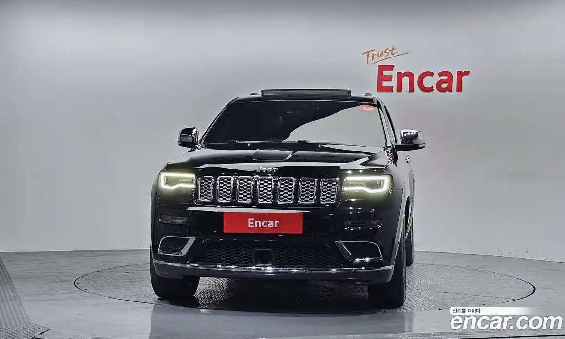 Jeep Cherokee 2021 3.6 гидро в Москве № 1624155, фото 3