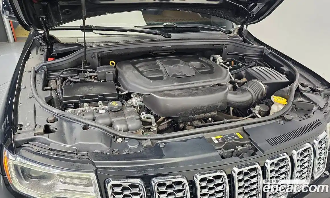 Jeep Cherokee 2021 3.6 гидро в Москве № 1624155, фото 6