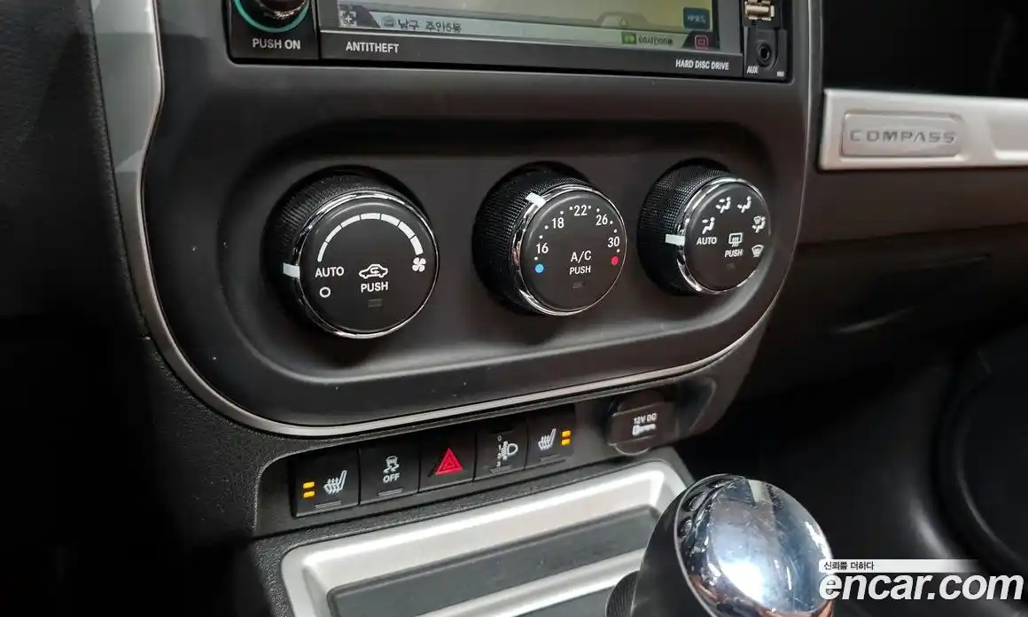 Jeep Compass 2013 2.4 гидро в Москве № 1624193, фото 17