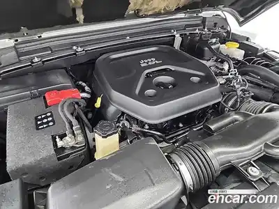 Jeep Wrangler 2018 2.0 гидро в Москве № 1624299, миниатюра 5