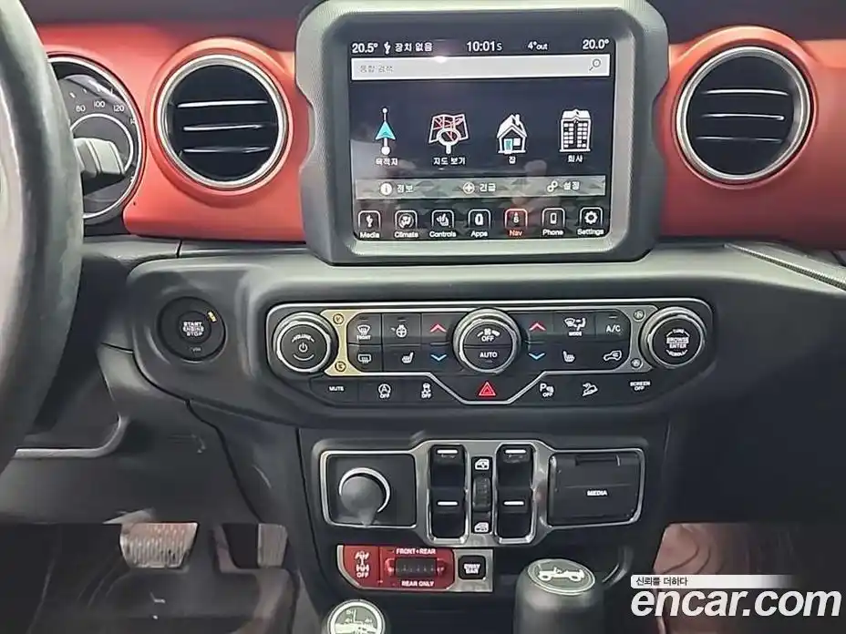 Jeep Wrangler 2018 2.0 гидро в Москве № 1624299, фото 10