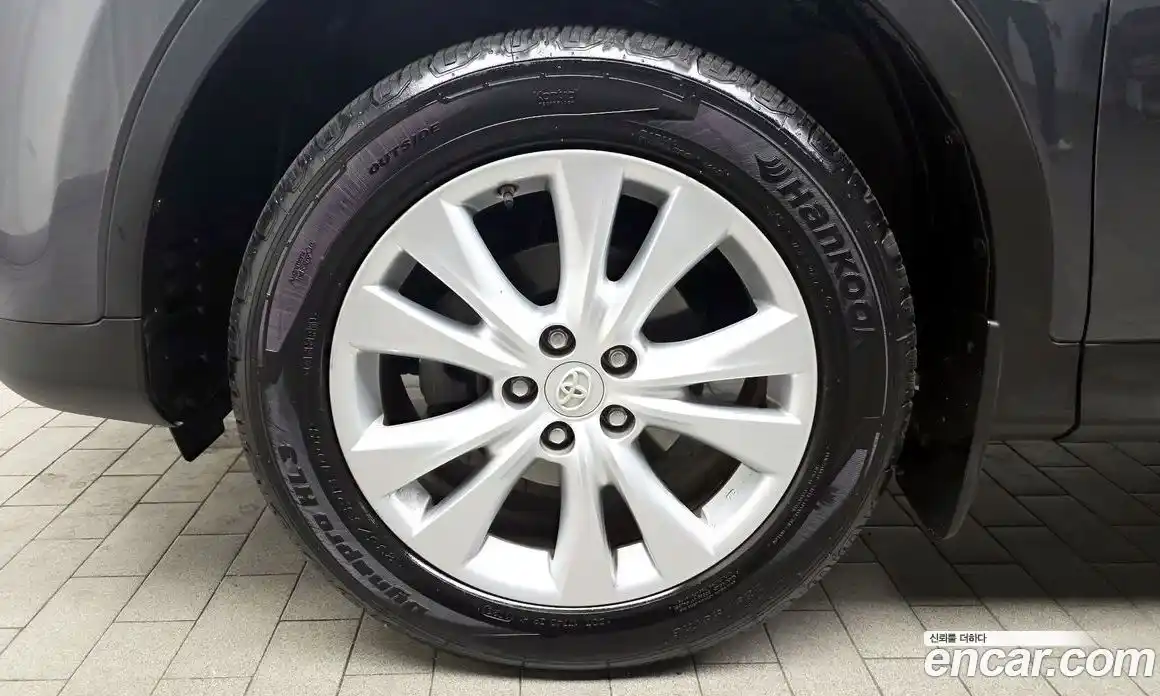 Toyota RAV4 2015 2.5 гидро в Москве № 1624399, фото 5