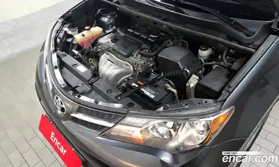 Toyota RAV4 2015 2.5 гидро в Москве № 1624399, миниатюра 6