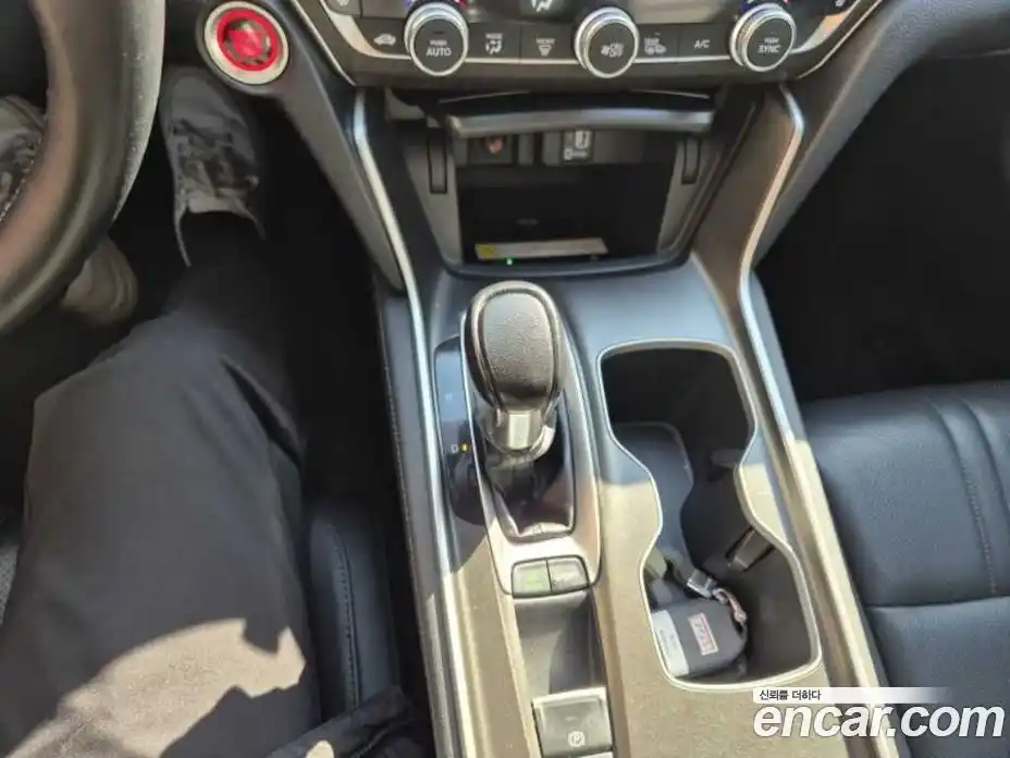 Honda Accord 2019 1.5 вариатор в Москве № 1624747, фото 12