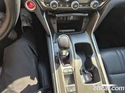 Honda Accord 2019 1.5 вариатор в Москве № 1624747, миниатюра 12