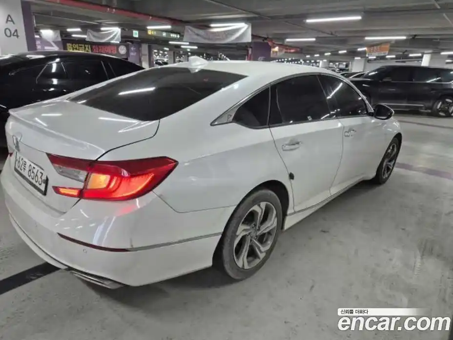Honda Accord 2019 1.5 вариатор в Москве № 1624747, фото 5