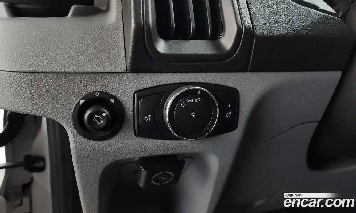 Ford Transit 2015 3.7 гидро в Москве № 1624959, фото 19