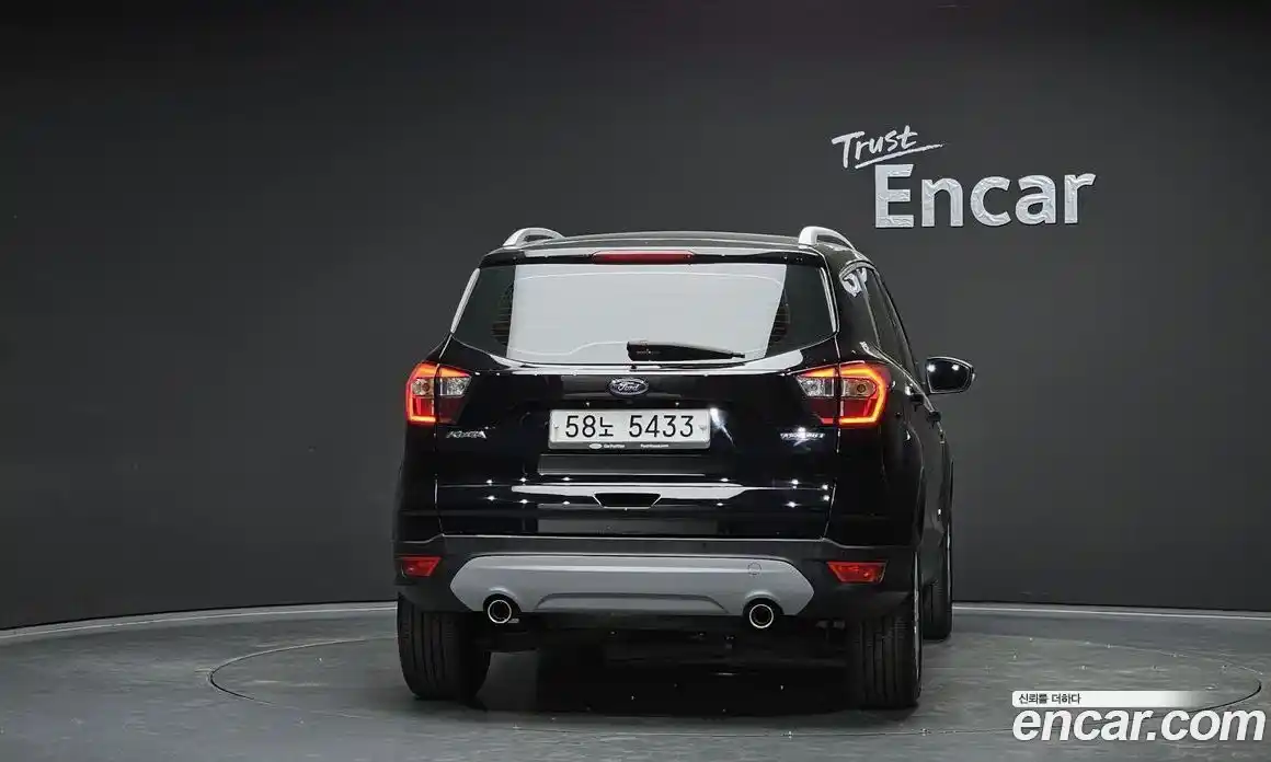 Ford Kuga 2017 2.0 гидро в Москве № 1625133, фото 4