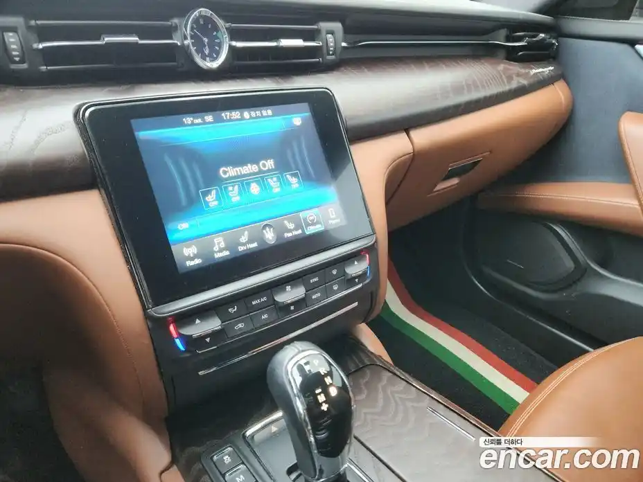 Maserati Quattroporte 2018 3.0 гидро в Москве № 1625451, фото 13